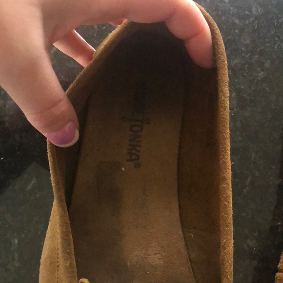 Minnetonka moccasin size 5 - Picture 3 of 6